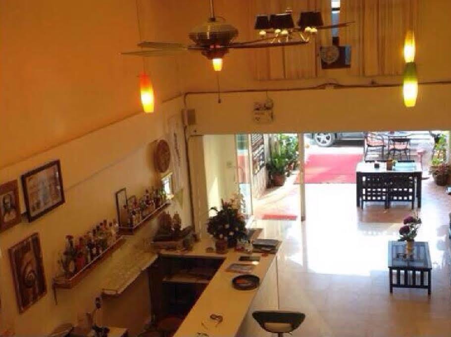 Hk Residence Hua Hin Bagian luar foto